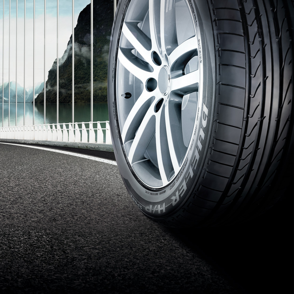 NEW_BS_S17_Dueler_HPSport_Tyre_Range-Brochure_L_LQ.jpg NEW_BS_S17_Dueler_HPSport_Tyre_Range-Brochure_L_LQ.jpg